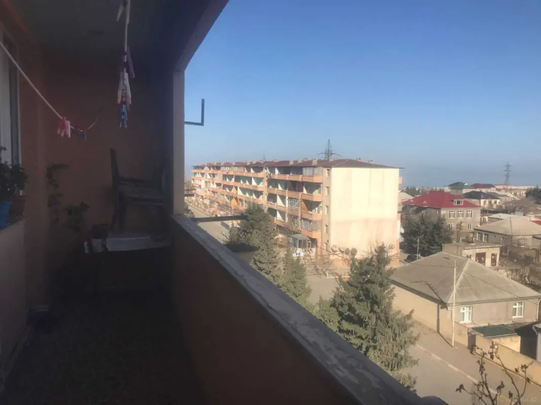 Satılır 4 otaqlı mənzil 90 m²