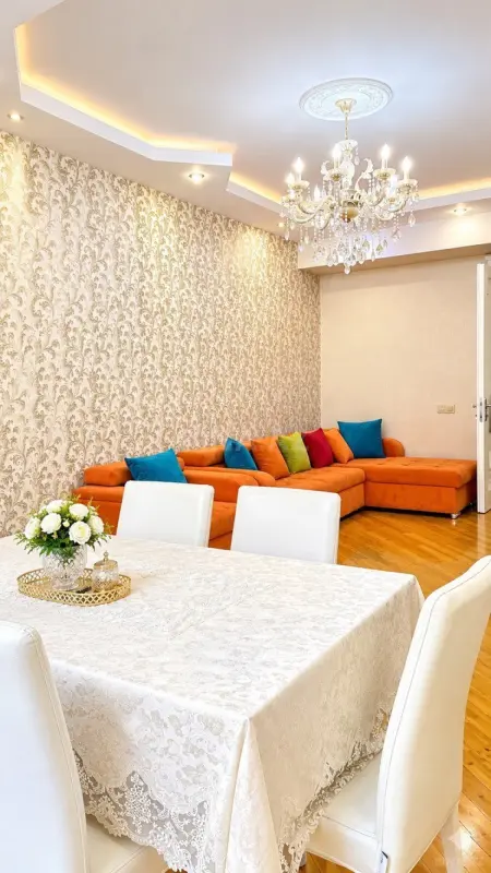 Kirayə verilir 2 otaqlı mənzil 112 m²