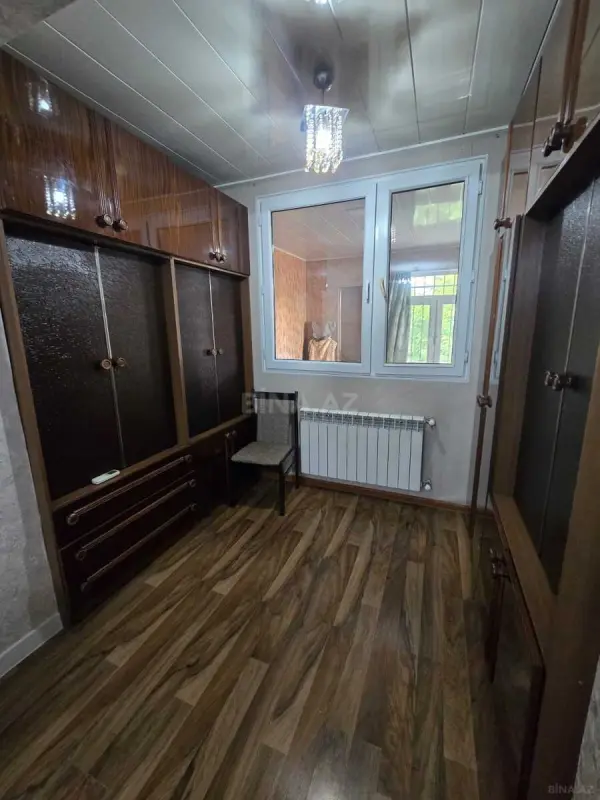 Kirayə verilir 4 otaqlı mənzil 75 m²