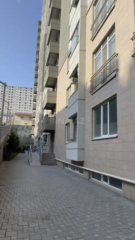 Satılır 2 otaqlı mənzil 66.7 m²