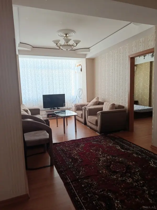 Kirayə verilir 3 otaqlı mənzil 74 m²