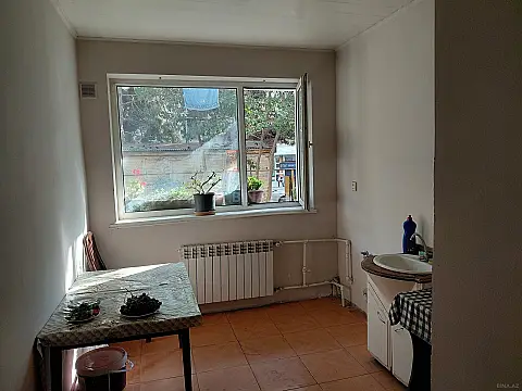 Kirayə verilir obyekt 45 m² — Bakı, 7-ci mikrorayon 45.00 m²