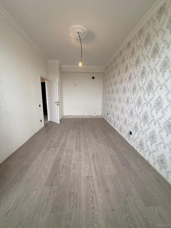 Satılır 2 otaqlı mənzil 44 m²