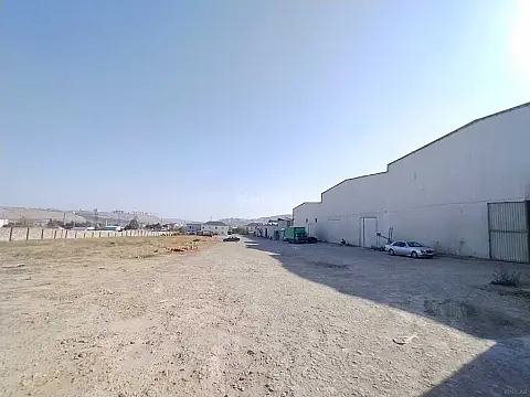Kirayə verilir obyekt 600 m² — Bakı 600.00 m²