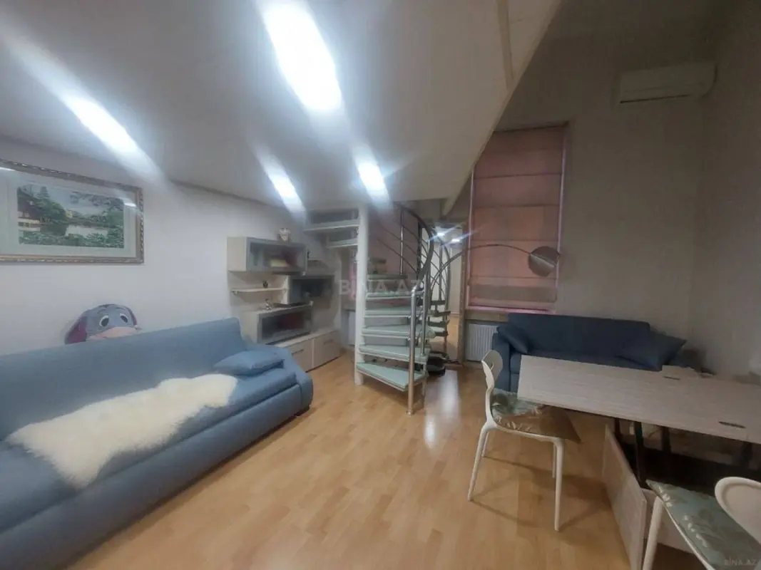 Kirayə verilir 2 otaqlı mənzil 45 m²