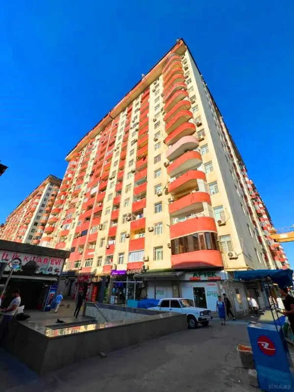Satılır 3 otaqlı mənzil 104 m²
