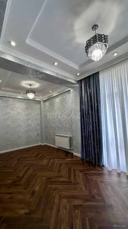 Satılır 2 otaqlı mənzil 85 m²