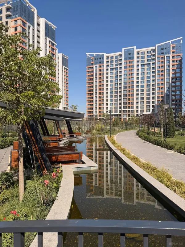 Satılır 4 otaqlı mənzil 170 m²