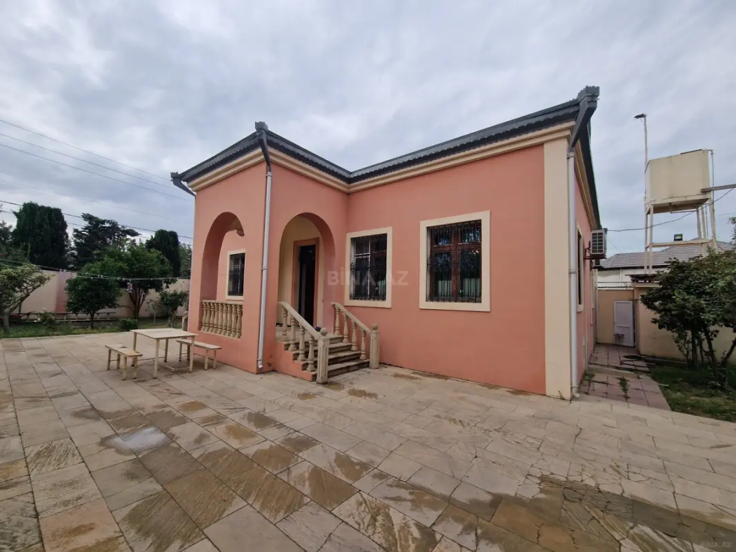 Satılır 3 otaqlı həyət evi 144 m²