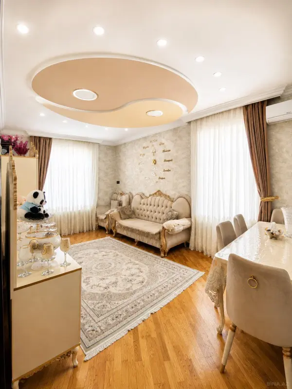 Satılır 2 otaqlı mənzil 73 m²