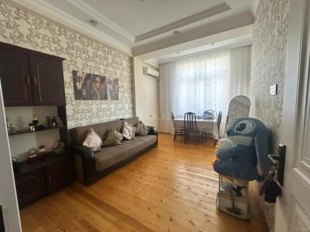 Satılır 2 otaqlı mənzil 64 m²
