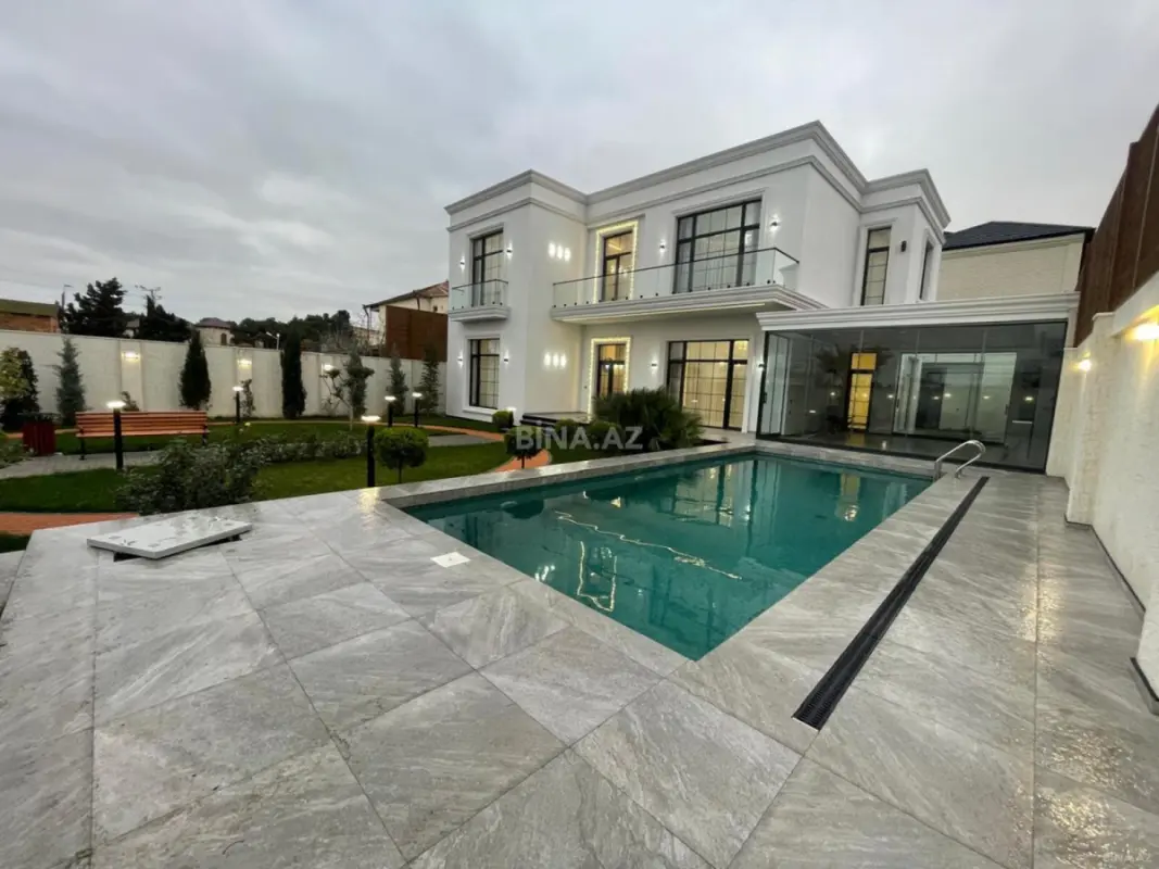 Satılır 6 otaqlı həyət evi 360 m²
