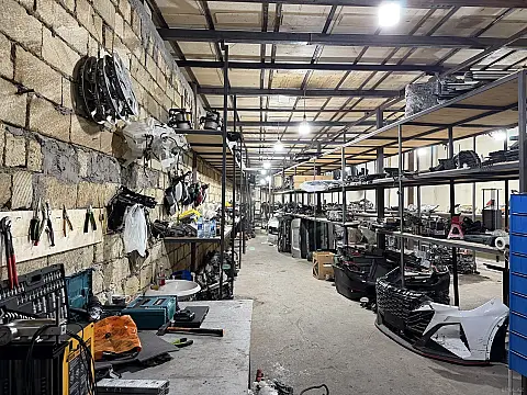 Kirayə verilir obyekt 600 m² — Bakı 600.00 m²