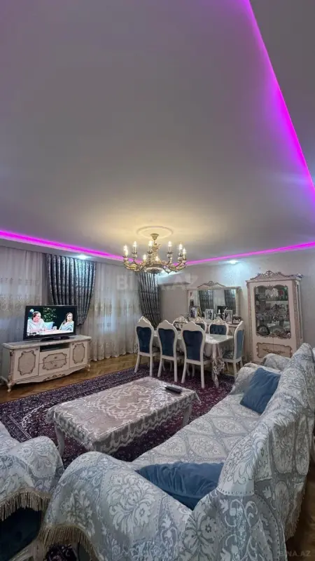 Satılır 5 otaqlı mənzil 125 m²