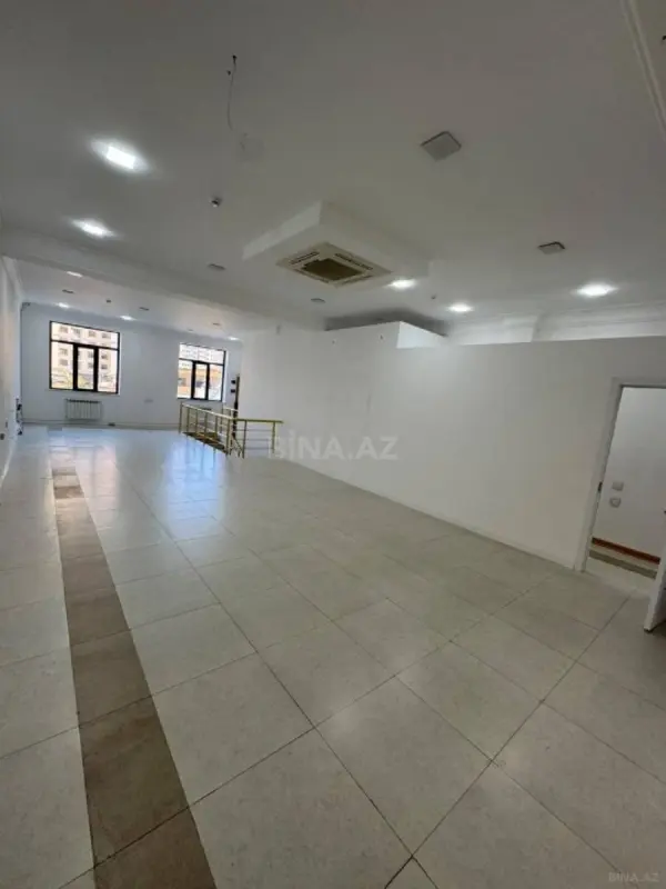 Kirayə verilir obyekt 120 m²