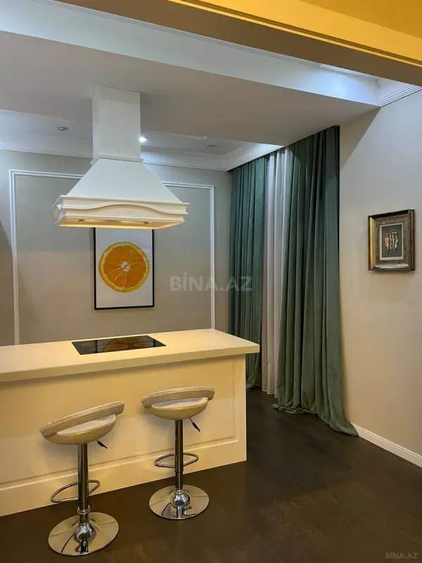 Satılır 2 otaqlı mənzil 96 m²