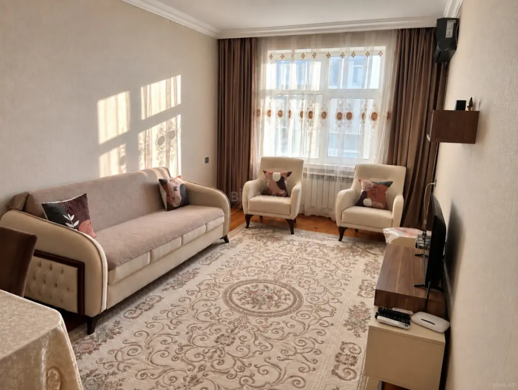 Satılır 3 otaqlı mənzil 66 m²