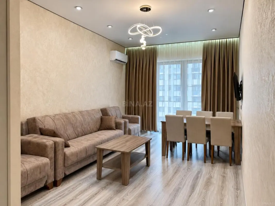 Kirayə verilir 2 otaqlı mənzil 80 m²