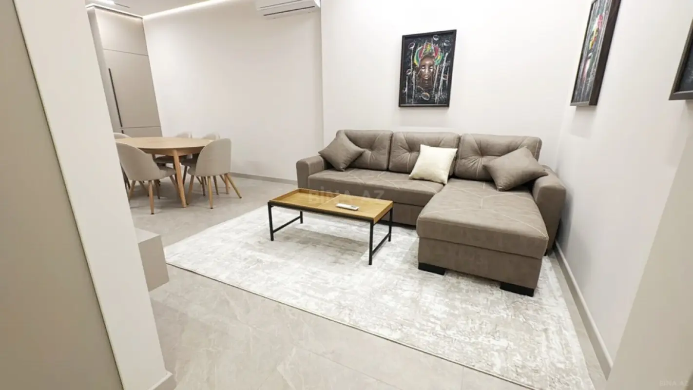 Kirayə verilir 3 otaqlı mənzil 105 m²