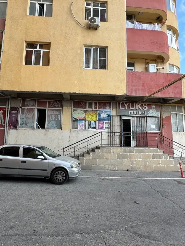 Satılır 2 otaqlı mənzil 63 m²