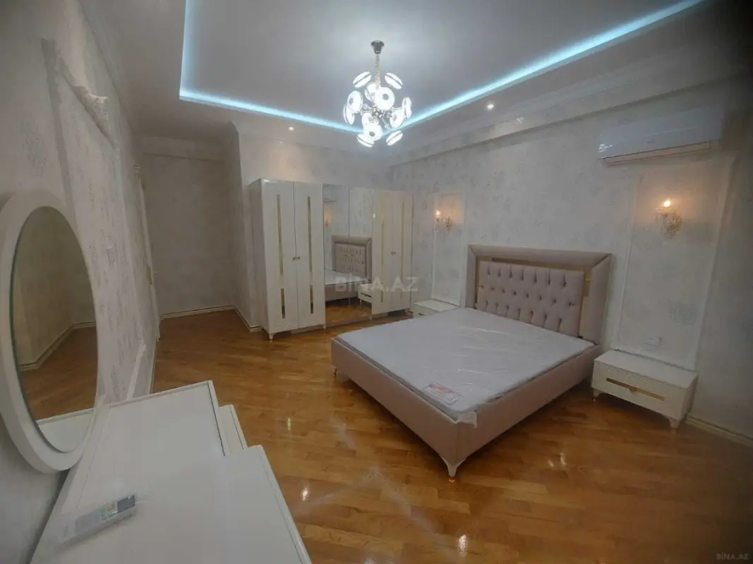 Kirayə verilir 3 otaqlı mənzil 105 m²