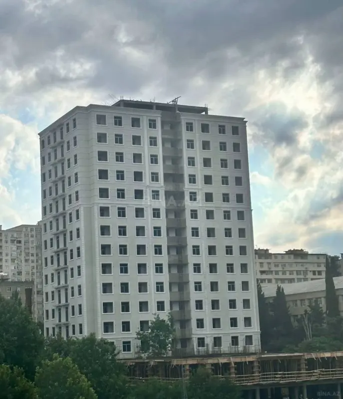 Satılır 2 otaqlı mənzil 95 m²
