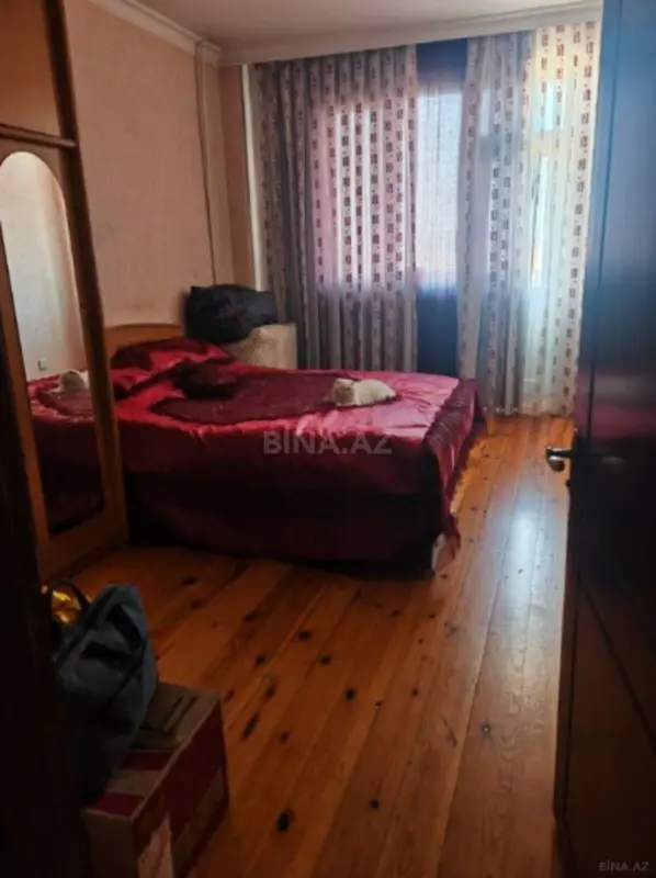 Satılır 3 otaqlı mənzil 97 m²