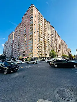 Satılır 2 otaqlı mənzil 55 m² — Bakı, İnşaatçılar 2 otaq 55.00 m²