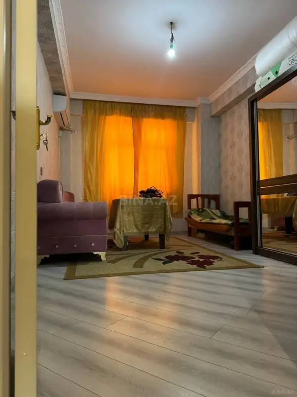 Satılır 2 otaqlı mənzil 64 m²