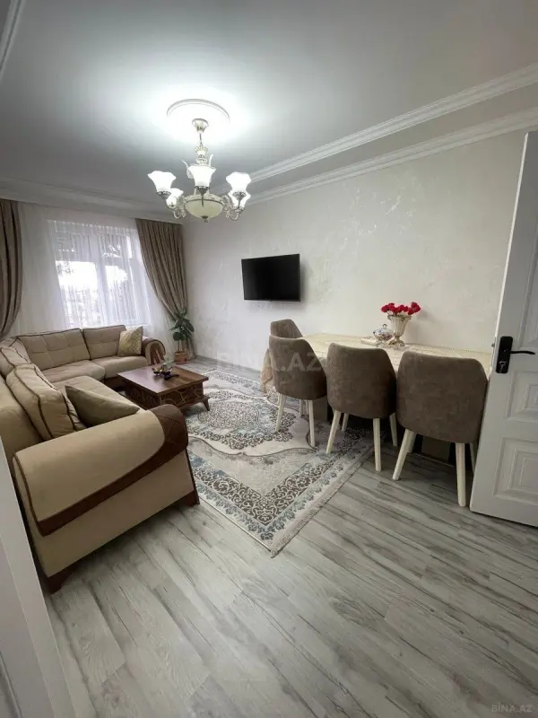Satılır 4 otaqlı mənzil 85 m²