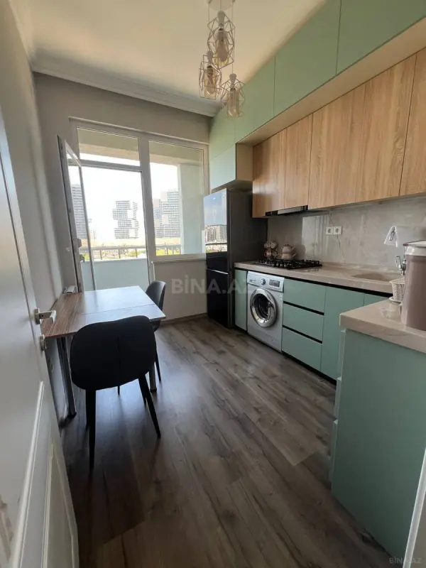 Kirayə verilir 3 otaqlı mənzil 100 m²