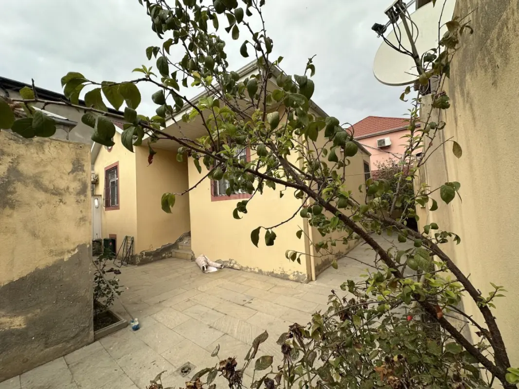 Satılır 3 otaqlı həyət evi 95 m²