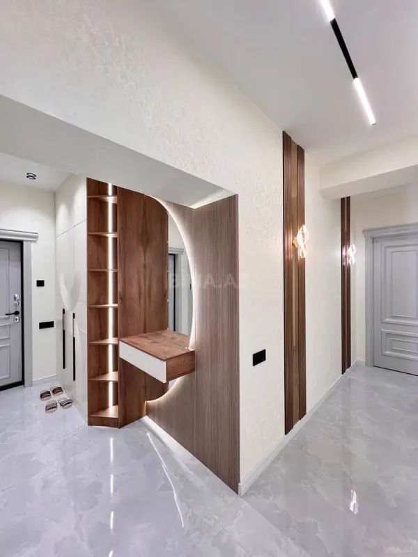Satılır 3 otaqlı mənzil 93 m²