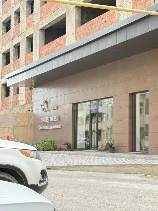 Satılır 3 otaqlı mənzil 140 m²