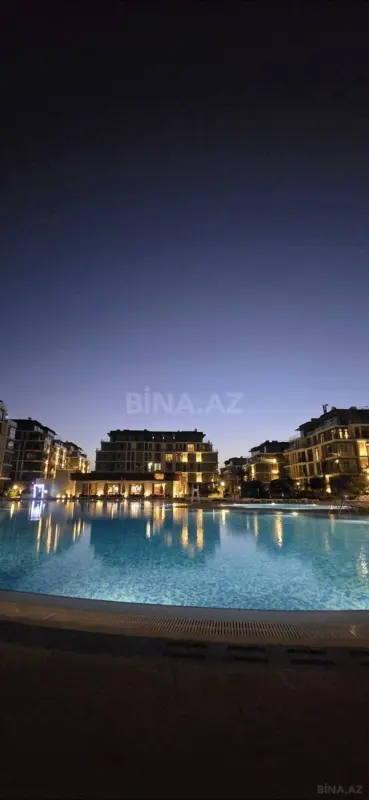 Kirayə verilir 2 otaqlı mənzil 90 m²