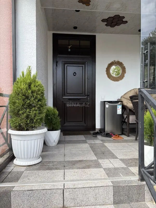 Satılır 4 otaqlı həyət evi 160 m²