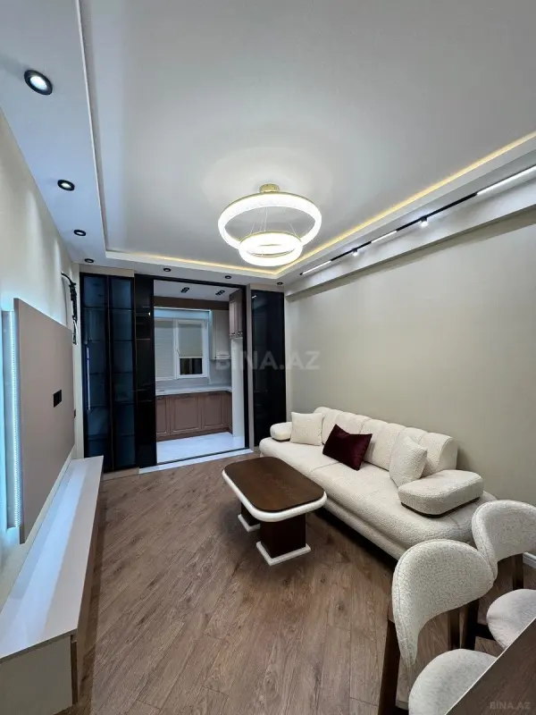 Satılır 3 otaqlı mənzil 82 m²