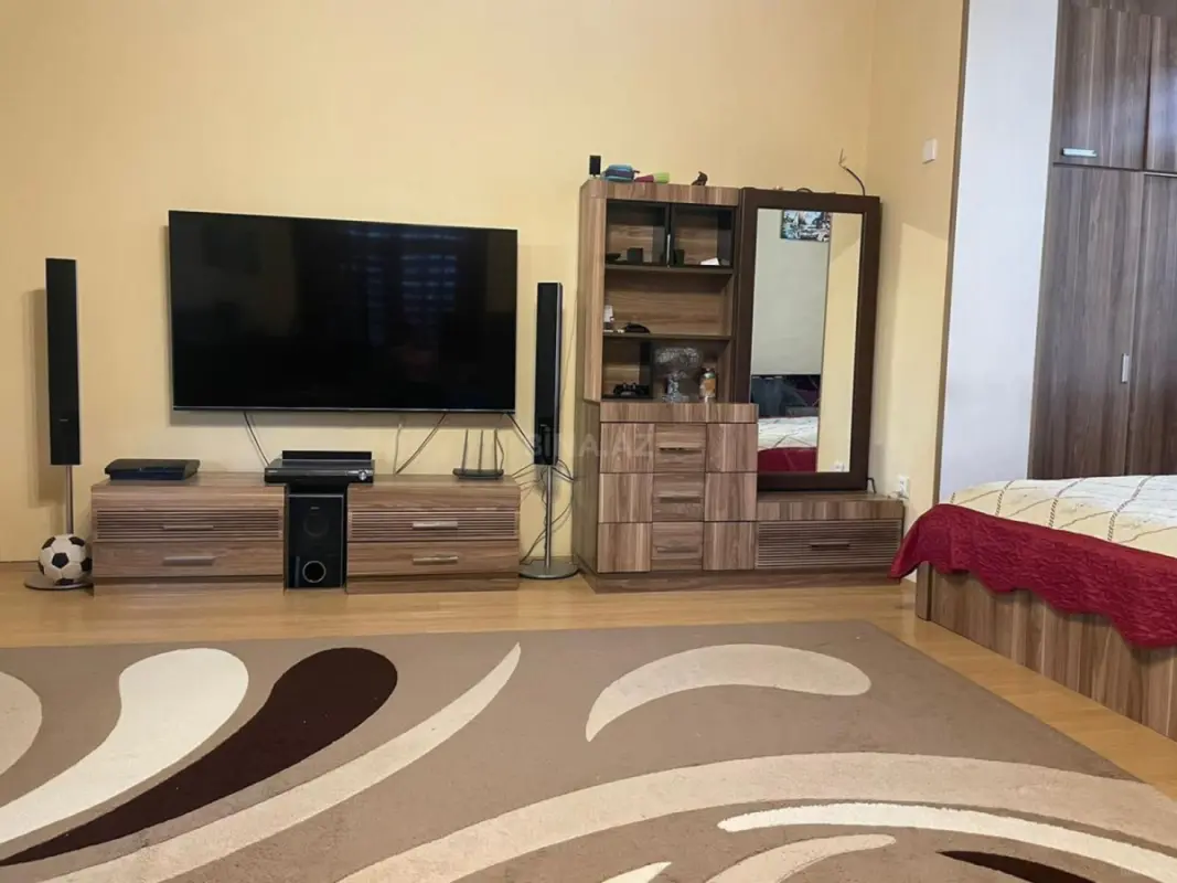 Kirayə verilir 1 otaqlı mənzil 33 m²