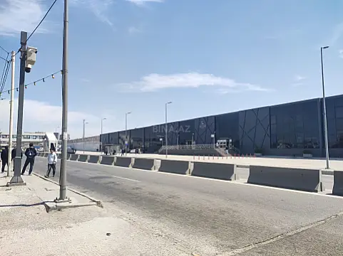 Kirayə verilir 6 otaqlı həyət evi 390 m² — Bakı 6 otaq 390.00 m²
