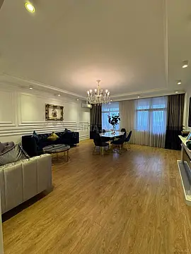 Satılır 3 otaqlı mənzil 160 m² — Bakı, Yasamal 3 otaq 160.00 m²