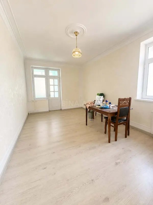 Satılır 2 otaqlı mənzil 50 m²