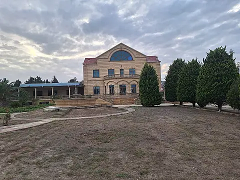 Satılır 5 otaqlı həyət evi 1100 m² — Bakı, Mərdəkan 5 otaq 1100.00 m²