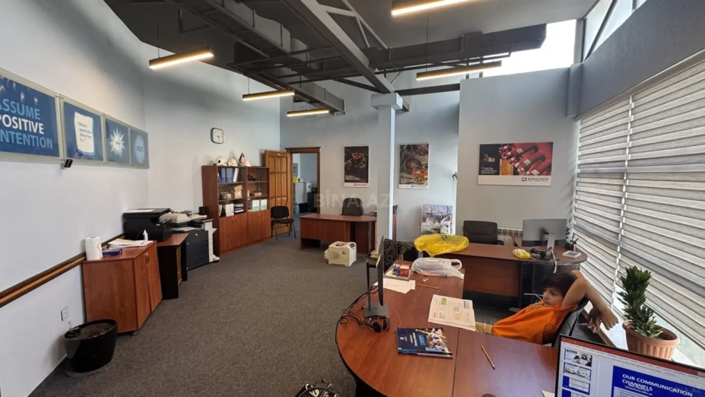 Kirayə verilir 3 otaqlı ofis 100 m²