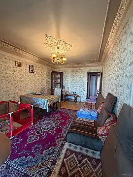 Satılır 3 otaqlı mənzil 90 m² — Bakı 3 otaq 90.00 m²