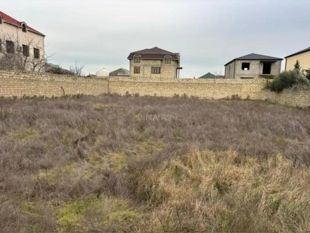 Satılır torpaq sahəsi 10 m²
