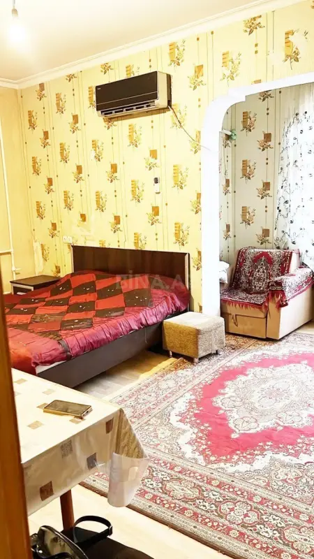 Satılır 2 otaqlı mənzil 47 m²