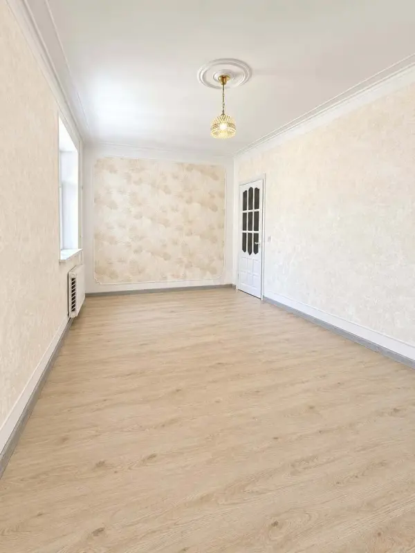 Satılır 2 otaqlı mənzil 40 m²