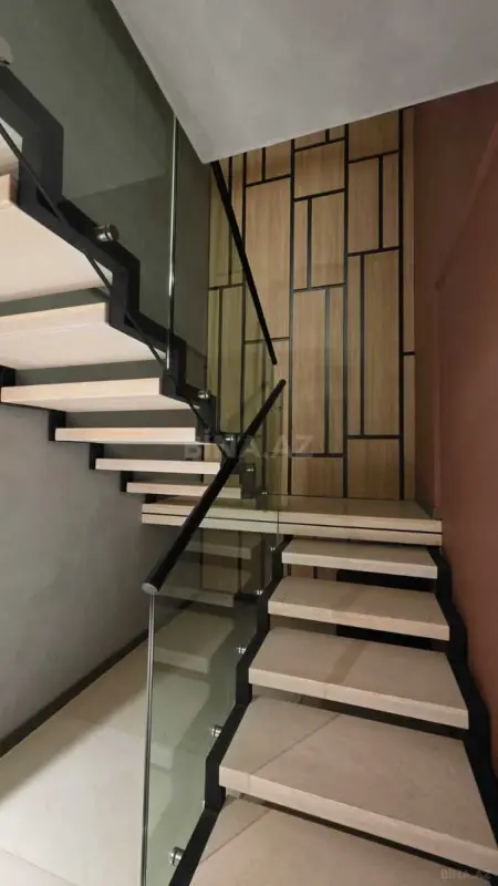 Kirayə verilir 5 otaqlı ofis 120 m²