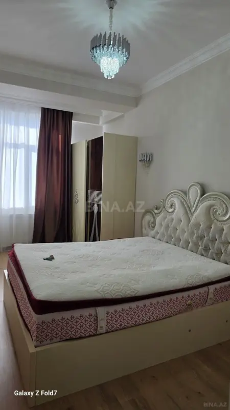 Kirayə verilir 3 otaqlı mənzil 90 m²