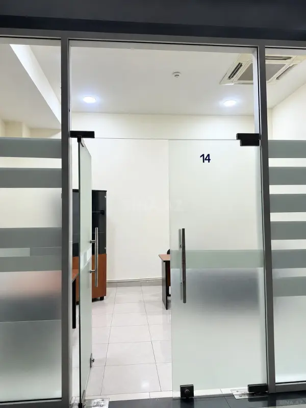Kirayə verilir 1 otaqlı ofis 17 m²